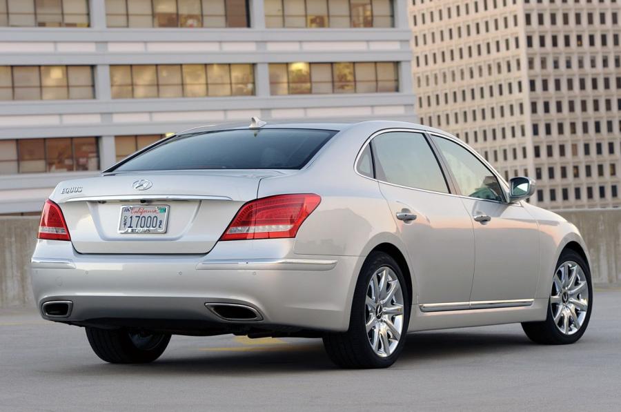 Hyundai Equus Ultimate 2011 года  (фото 96 из 119)